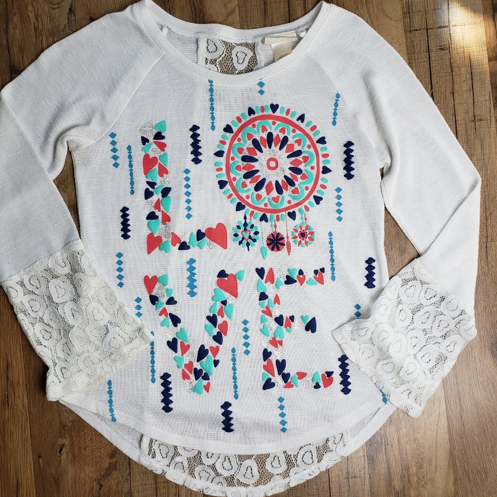 Girl's Self Esteem "LOVE" Light Weight Sweater Size Medium